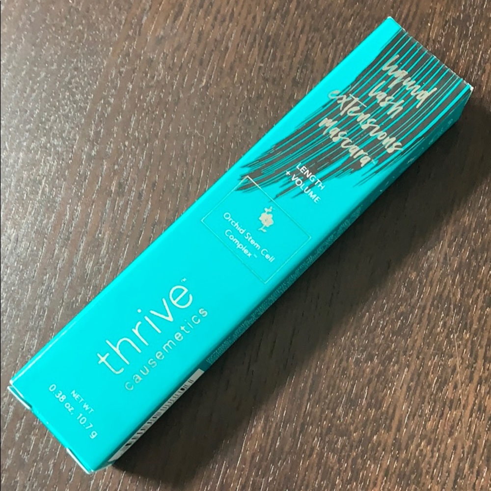 NWT Thrive Causemetics liquid lash extensions
